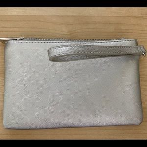 Wristlet